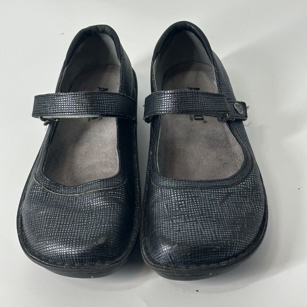 * Alegria Black Mary Jane Shoes With Textured Pattern & Adjustable Strap